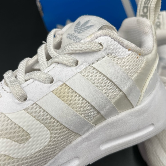 Adidas white infant 4 originals Multix running shoes - Picture 3 of 9